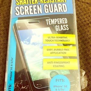 🆕 Tempered Glass iphone SE & 5/5s*
